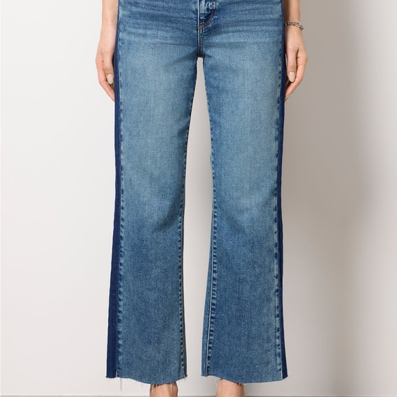 Kut from the Kloth Two-Tone Blue Flare Jeans - Picture 3 of 4